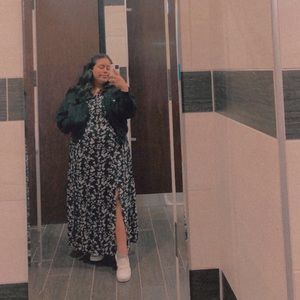 Meet your Posher, Leily